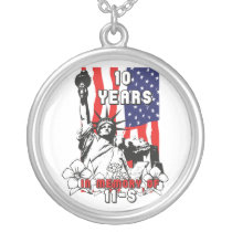 10 years in Memory of 11-S Pendiente Personalizado