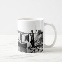 1903 Adirondack Mts.Fishing Mug