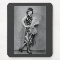 1920s Flapper Fashion Mousepad