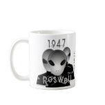 1947 Roswell: Legend or Truth? Mug