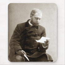 19th C. Gent reading a letter Mousepads