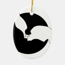 1.JG 300 CHRISTMAS TREE ORNAMENTS