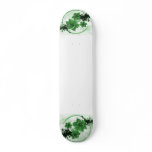 3 Pretty Flowers - Green skateboards