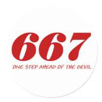667 - One Step Ahead Of The Devil - Red Runder Aufkleber