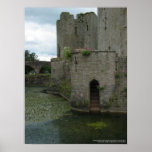 8436 Great Tower & Moat Raglan Castle