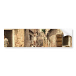A court yard (Calle dell Angelo a San Martino), Ve bumper stickers