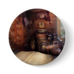 Accountant - Santa's Workshop - Behind the scenes Button