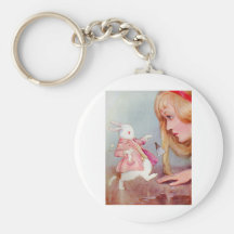 ALICE AND THE WHITE RABBIT KEYCHAIN
