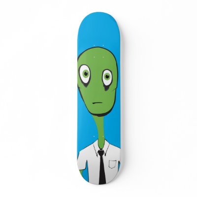 Alien Skate Board by sylphism
