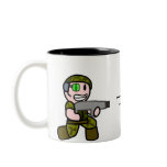 Alien vs Soldier Chase Mug
