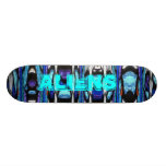 Aliens Skateboard