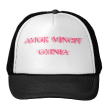 AMOR VINCIT OMNIA HAT