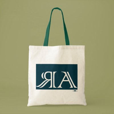 Arraias anagram, green dark. Bag by arraias
