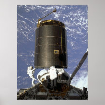 Astronauts capture and repair INTELSAT VI (STS-49) Posters