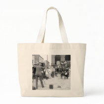 Atlantic City Beach, 1890s Canvas Bags