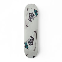 Attractive shoe for athletes skate decks