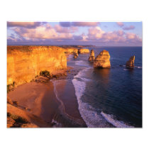 Australia, Victoria. 12 Apostles, Port