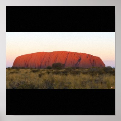 Ayers Rock at Sunset by alienmerchant