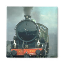 B1 No. 1306 blackens the sky near York Minster Magnet