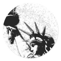 B&W Statue of Liberty Round Sticker