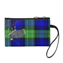 Bagpipes on green coin purse