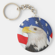 BALD EAGLE AND AMERICAN FLAG: KEYCHAIN