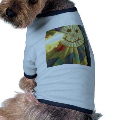 Balloon, Heated Smile! Doggie Tee Shirt by bluebirdcanflyphotos