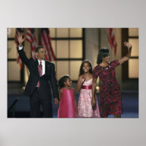 Barak Obama family wave at the last night of