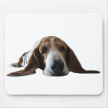 Basset Hound lying down Mousepad