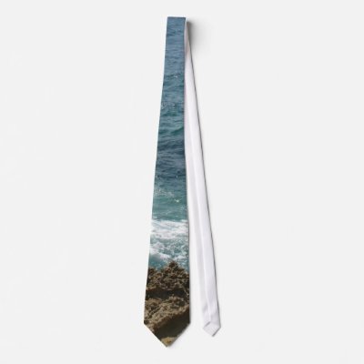 Beach Meets Ocean by bonfirenature