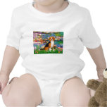 Beagle 7 - Lilies 2 T Shirt