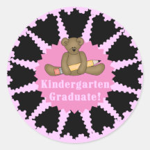 Bear Kindergarten Graduate - Pink Round Stickers