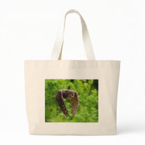 Beauty in flight canvas bag