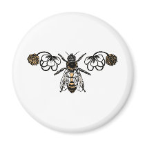 bee with clover fridge magnet