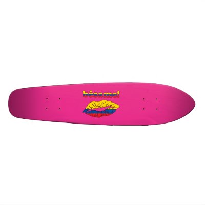 Bésame! - Kiss Me in Ecuadorian Valentine's Day Skateboard by thelanguageemporium
