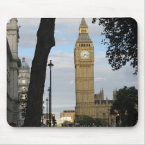 Big Ben through the tree Mousepad