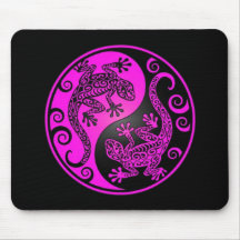 Black and Magenta Yin Yang Geckos Mousepad