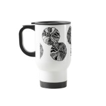 BLACK AND WHITE BALLS COFFEE MUG