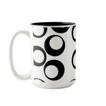 Black and White Retro Circles Pattern. Coffee Mug
