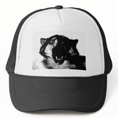 Black & White Wolf by made_in_atlantis