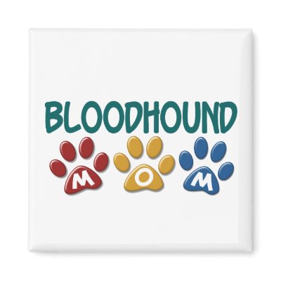 BLOODHOUND MOM Paw Print by poochloverstuff
