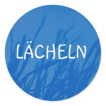 Blue, LÄCHELN Runder Aufkleber