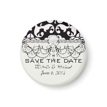 bold black and white damask pattern magnet