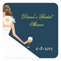 Bridal wine brunette on navy