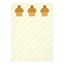 Brown Cupcake. Personalized Announcements