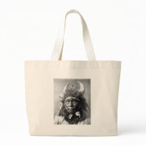 Bull Chief -- Apsaroke: 1908 Bag