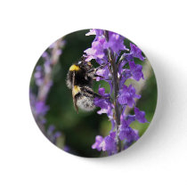 Bumble Bee Collecting Pollen Key Chain Pin