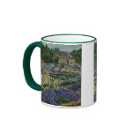 Cabanon dans la lavande coffee mug
