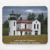 Casey LightFort Casey, Whidbey island... Mousepads