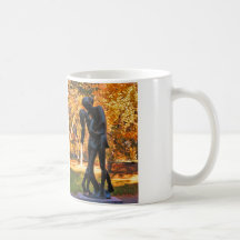 Central Park Autumn: Romeo & Juliet Statue 02 Mugs
